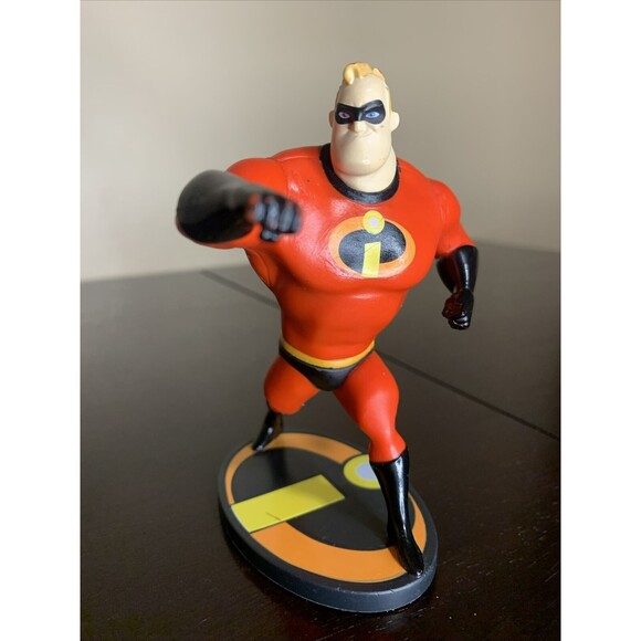 Mr. Incredible The Incredibles 2 Disney Pixar PVC Figure Figurine Cake Topper - Picture 2 of 6